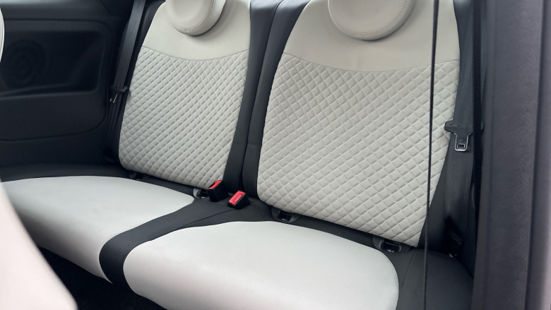 Fiat 500 1.0 Mild Hybrid Dolcevita [Part Leather] 3dr Petrol Hatchback